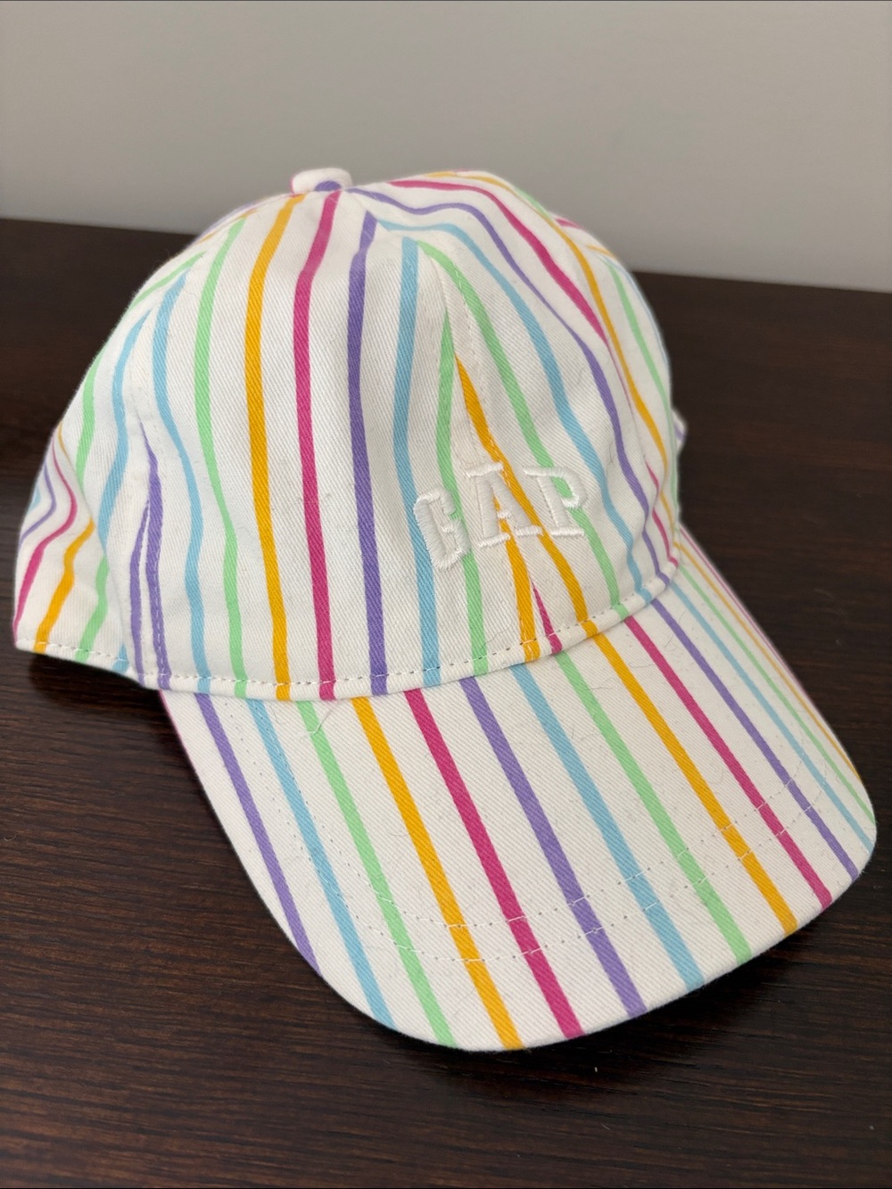 GAP Kids White Cap with Multicolor Rainbow Stripes L/LX NWT
